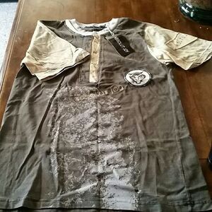 Men's T-shirt size small